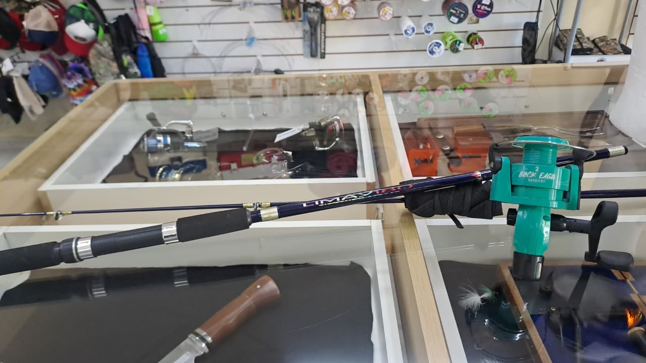 Caña y Reel de Pesca